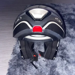 HJC 190 helmet - Image 2