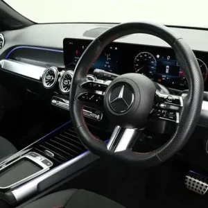 2024 Mercedes-Benz GLB 2.0 GLB220d AMG Line (Premium) SUV 5dr Diesel 8G-DCT 4MATIC Euro 6 (s/s) (... - Image 3