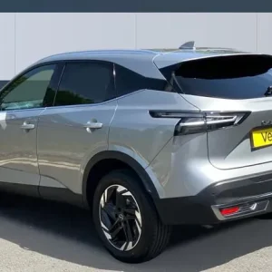 2025 Nissan Qashqai 1.3 DiG-T MH N-Connecta [Glass Roof] 5dr Petrol Hatchback Hatchback Petrol Ma... - Image 2