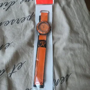Watch - Image 2
