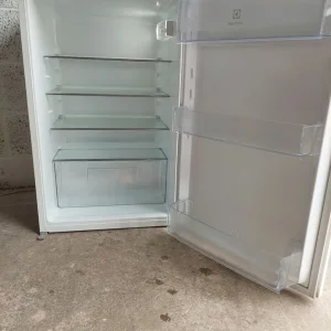 Electrolux Fridge - Image 8