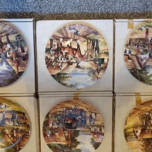 16 Wedgewood Country Days Plates