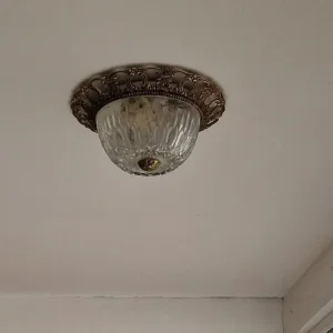 FREE Light Fittings - Image 4