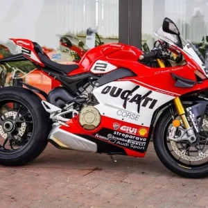 Ducati V4 S BARNI WSBK CAMIER REP ! LOW MILES ! STUNNING - Image 3