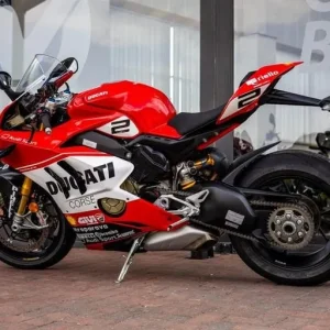 Ducati V4 S BARNI WSBK CAMIER REP ! LOW MILES ! STUNNING - Image 6