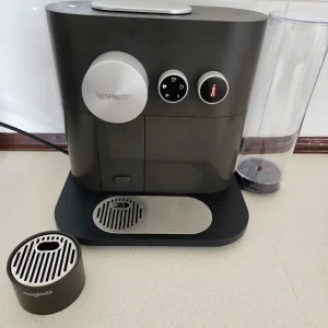 Nespresso coffee machine - Image 4