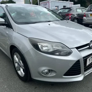 2012 Ford Focus 1.6 TDCi 115 Zetec 5dr HATCHBACK Diesel Manual - Image 8