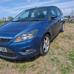 Ford Focus ZETEC diesel 5 door hatchback Hpi clear clean blie - Image 2