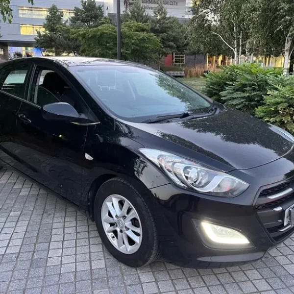 2015 Hyundai i30 1.6 CRDi Blue Drive SE 5dr HATCHBACK Diesel Manual