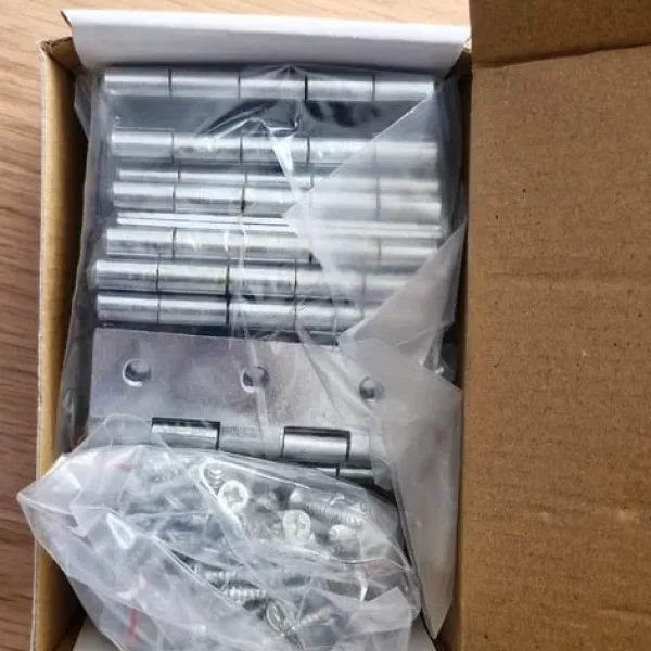 BOX OF GEORGE BOYD DOOR HINGES 3" FOLDING BUTT HINGES - 24 PACK