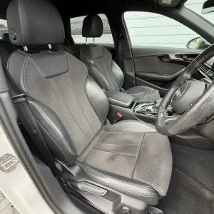 2020 Audi A4 Avant 2.0 TDI 35 Black Edition Estate 5dr Diesel S Tronic Euro 6 (s/s) (163 ps) Esta... - Image 7