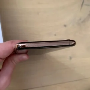 iPhone XS Max Rose Gold 64GB in Box (UNLOCKED - Image 8