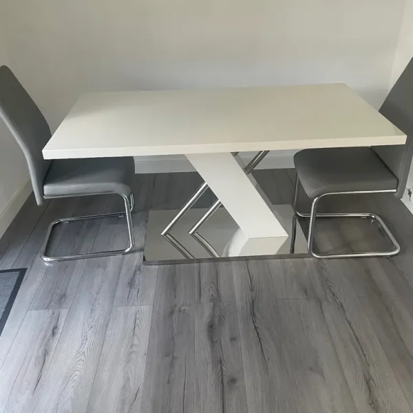 Table and 2 chairs