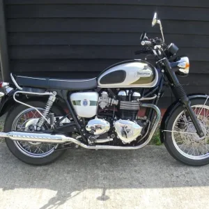 TRIUMPH BONNEVILLE T100 110YR ANNIVERSARY MODEL NO 808 , EXCELLENT CONDITION.FSH - Image 3