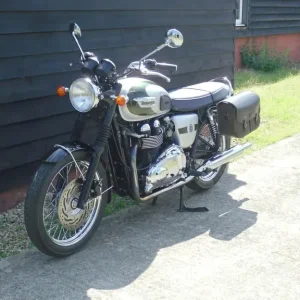 TRIUMPH BONNEVILLE T100 110YR ANNIVERSARY MODEL NO 808 , EXCELLENT CONDITION.FSH - Image 6