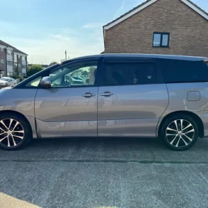 2012 Toyota Estima AERAS 2.4 LITRE AUTO ULEZ 12-12 FRESH IMPORT VERIFIED MILES , FINANCE AVAIL MP... - Image 7