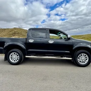 2012 Toyota Hilux 3.0 D-4D Invincible Auto 4WD 4dr PICK UP Diesel Automatic - Image 7