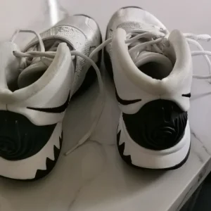 Nike Men's White Kyrie 6 'Oreo' Size 6 - Image 2