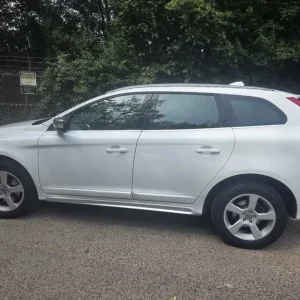 Volvo, XC60, Estate, 2012, Manual, 2400 (cc), 5 doors - Image 3