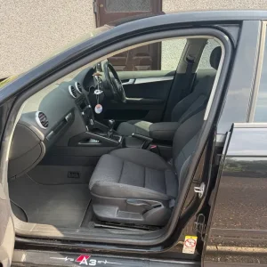 Audi, A3, Hatchback, 2010, Manual, 1598 (cc), 5 doors - Image 7