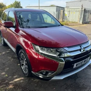 2018 Mitsubishi Outlander 2.2 DI-D 4 SUV 5dr Diesel Manual 4WD Euro 6 (s/s) (147 ps) ESTATE Diese... - Image 5