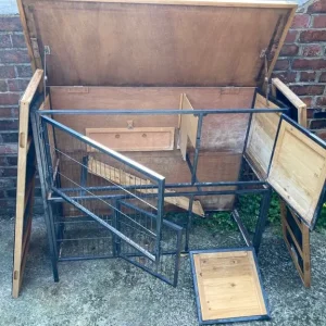 Guinea pig hutch x2 - Image 2