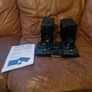 Numark party mix dj controller