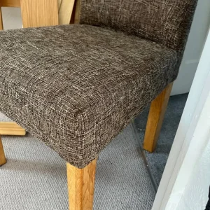 Two fabric chairs - Image 3