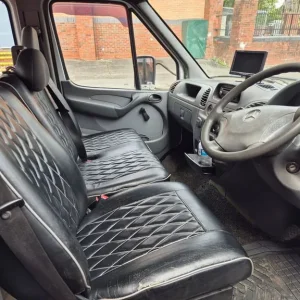3.5Tn Mercedes Sprinter Lwb Cabin Crew Recovery truck, LOW MILES, TOW BAR, LONG MOT + HPI CLEAR! - Image 3