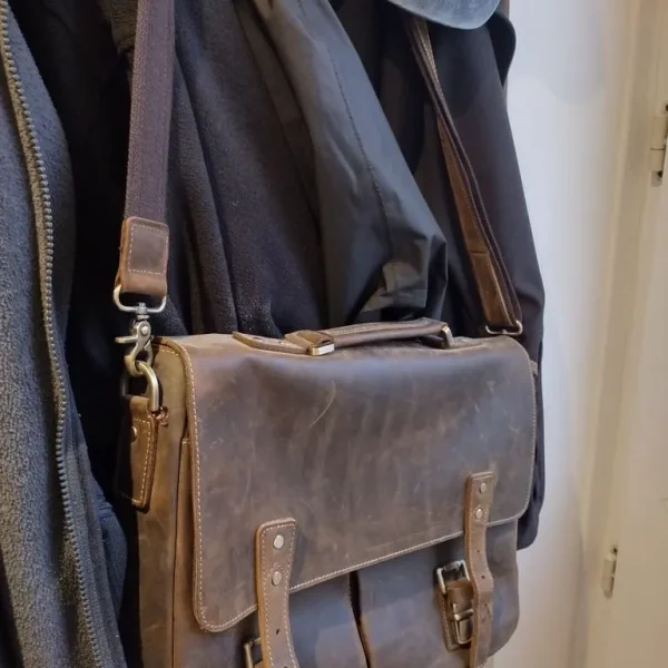 Messenger Bag _ Leather