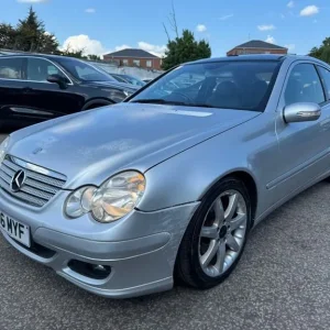 2006 Mercedes-Benz C-Class 1.8 Kompressor SE 2dr Coupe Petrol Automatic - Image 2