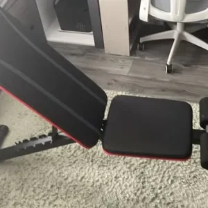 Adjustable gym bench that folds up for easy storage - Image 3