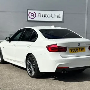 2018 BMW 3 SERIES 320I M SPORT SHADOW EDITION AUTO XDRIVE - Image 4