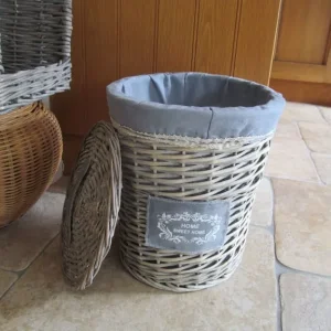 Basket with lid, Home Sweet Home
