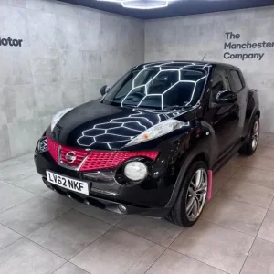 2012 Nissan Juke 1.6 Acenta 5dr [Premium Pack] HATCHBACK PETROL Manual - Image 3