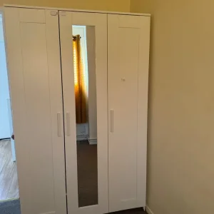 Single room for rent - Image 3