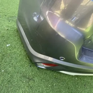 mitsubishi outlander 2016 rear bumper factory colour minor damage - Image 6