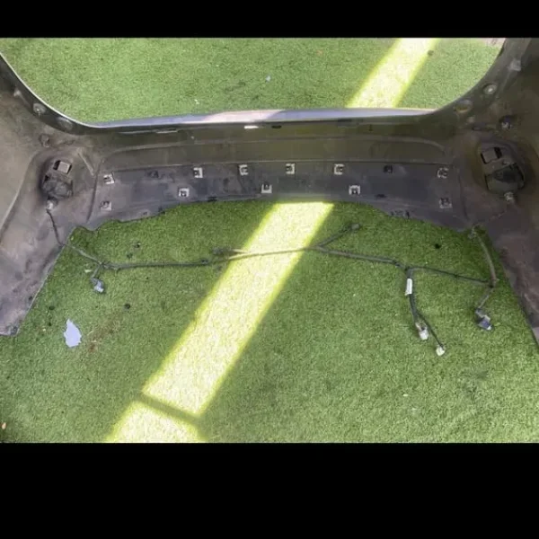 mitsubishi outlander 2016 rear bumper factory colour minor damage