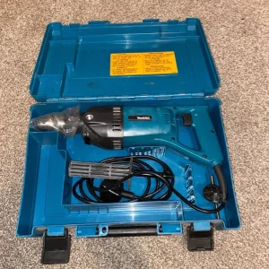 Makita 8406 diamond core drill 240v 13mm keyed chuck - Image 6