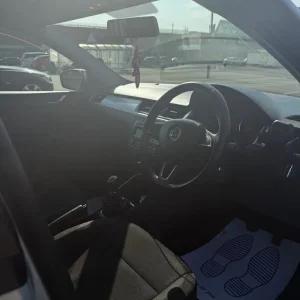 Skoda, RAPID,, 2014, Manual, 1197 (cc), 5 doors - Image 6