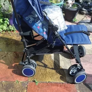BABY/TODDLER PUSCHAIR/STROLLER