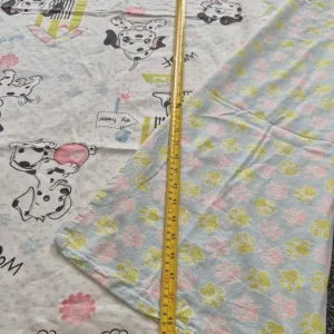 Cot bed pillow, cover and sheet Have 2 - Image 5