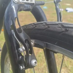 BTwin Riverside 100 bike - Image 3