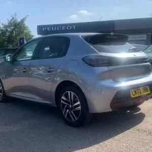 2022 Peugeot 208 1.2 PureTech Allure Premium + Hatchback 5dr Petrol Manual Euro 6 (s/s) (100 Hatc... - Image 5