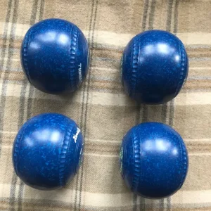 Henselite Tiger Pro size 3H WB24 blue speckle bowls. VGC. (SORRY NOW SOLD) - Image 3