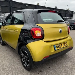 2015 smart forfour 1.0 Prime (Premium) Euro 6 (s/s) 5dr Hatchback Petrol Manual - Image 3