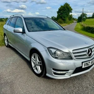 Mercedes-Benz, C CLASS, Estate, 2011, Manual, 2143 (cc), 5 doors - Image 3