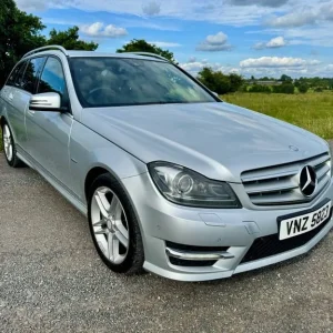 Mercedes-Benz, C CLASS, Estate, 2011, Manual, 2143 (cc), 5 doors - Image 4