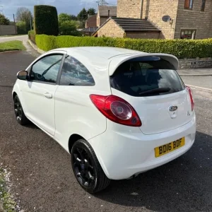 2016 Ford Ka 1.2 Zetec White Edition 3dr HATCHBACK Petrol Manual - Image 4