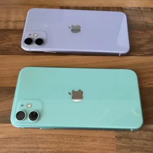 2 x Apple iPhone 11’s